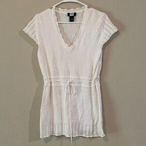 Studio 1940 White Knit V-Neck Drawstring Tunic